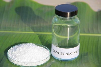 Myristyl Alcohol 2