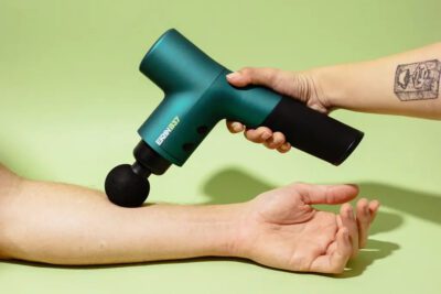 Kinh nghiệm chọn mua máy massage cầm tay tốt nhất 4 may-matxa-cam-tay-3
