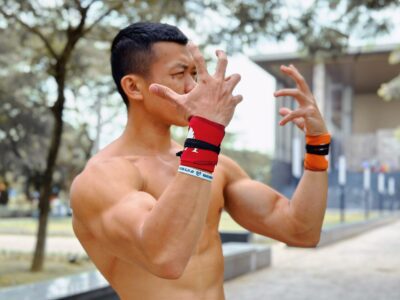 bang-quan-co-tay-tap-gym